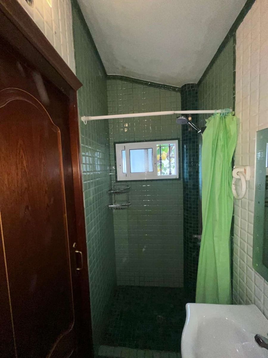 5 bedroom Villa for sale in Alhaurin de la Torre with pool garage - € 975,000 (Ref: 9676726)