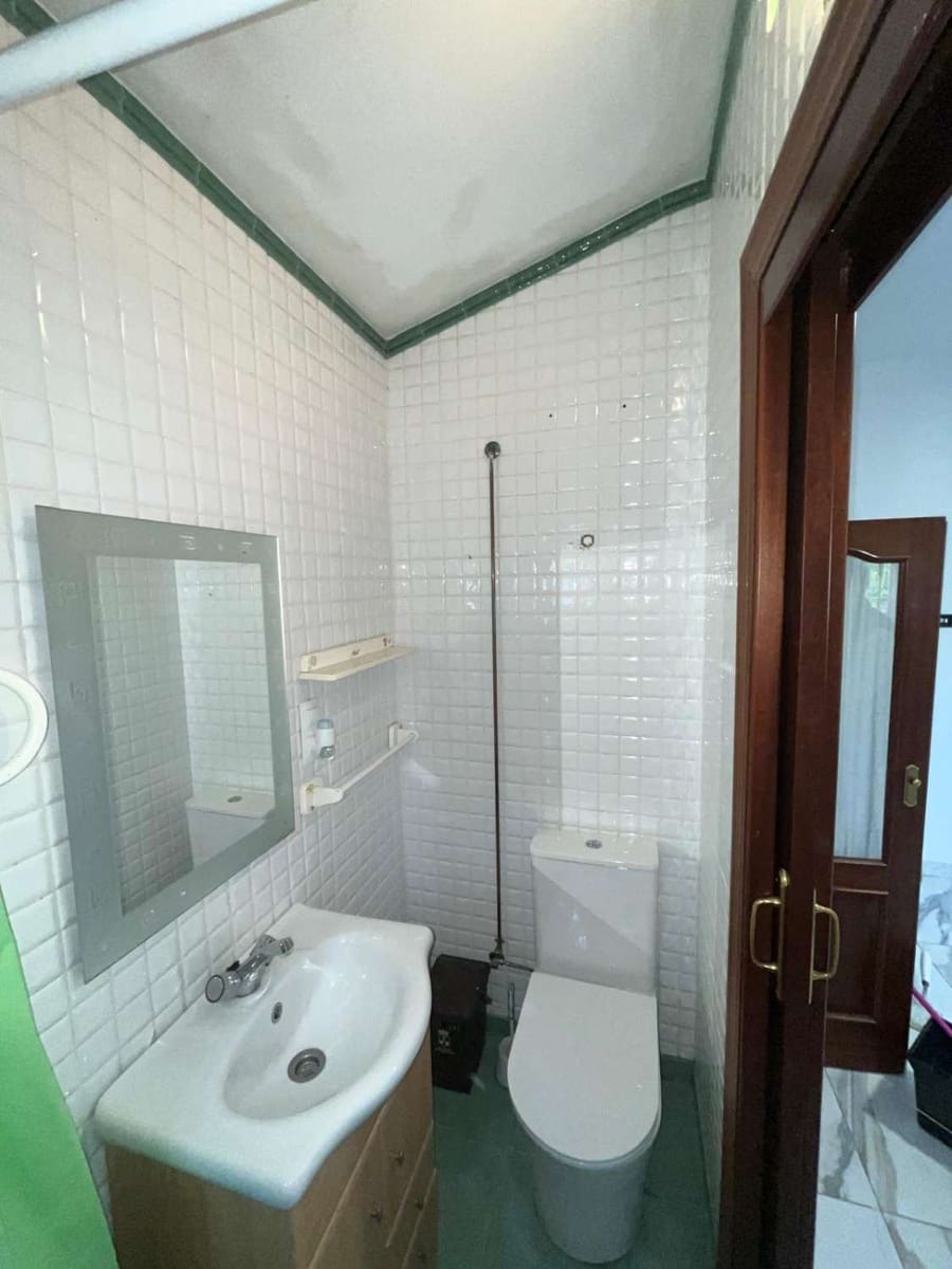 5 bedroom Villa for sale in Alhaurin de la Torre with pool garage - € 775,000 (Ref: 9676726)