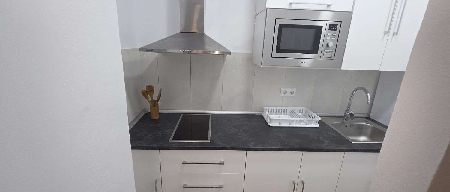 Studio for rent in Alhaurin de la Torre - € 800 (Ref: 9803888)