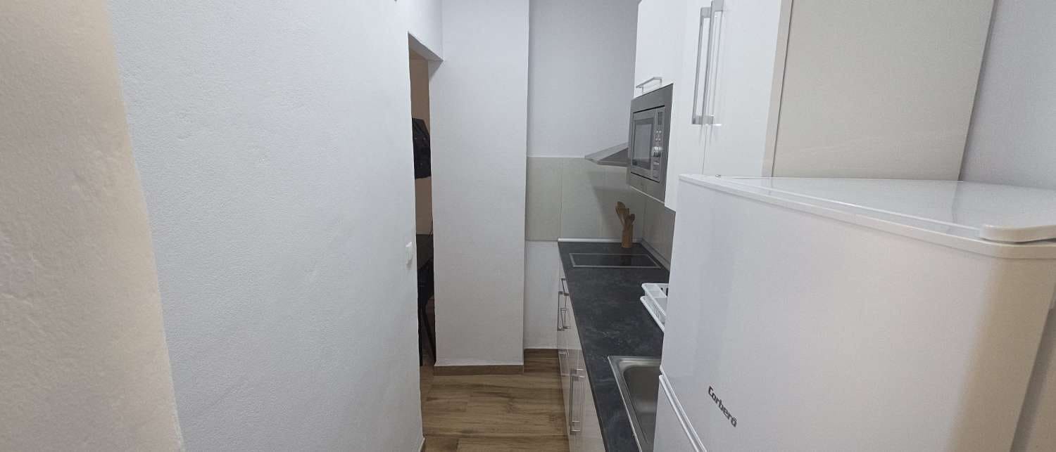 Studio for rent in Alhaurin de la Torre - € 800 (Ref: 9803888)