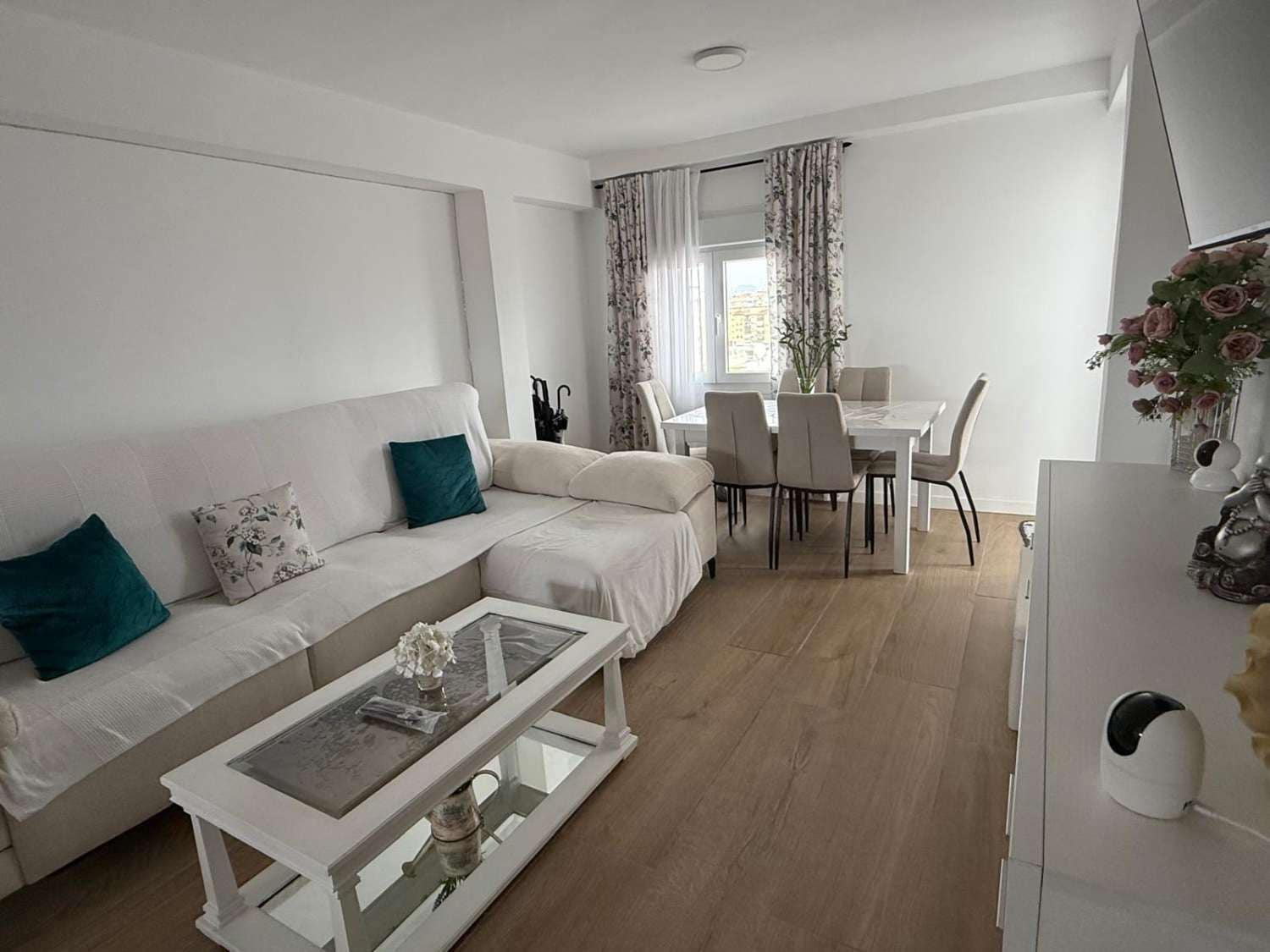 3 soveværelse Lejlighed til salg i Malaga by - € 425.000 (Ref: 9811201)