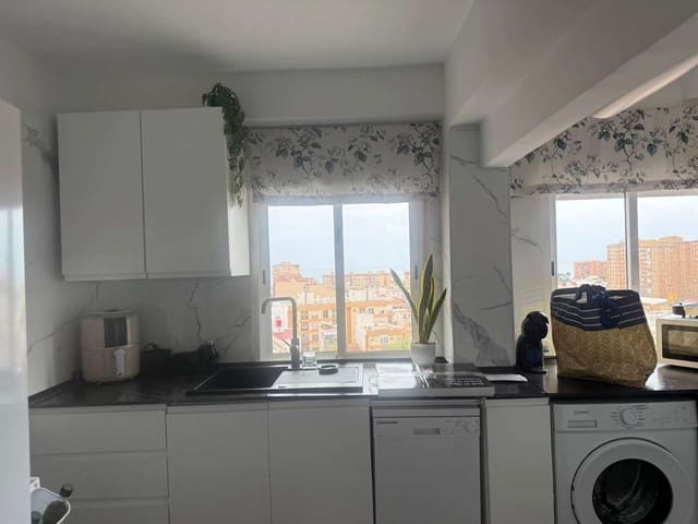 3 soveværelse Lejlighed til salg i Málaga by - € 425.000 (Ref: 9811201)