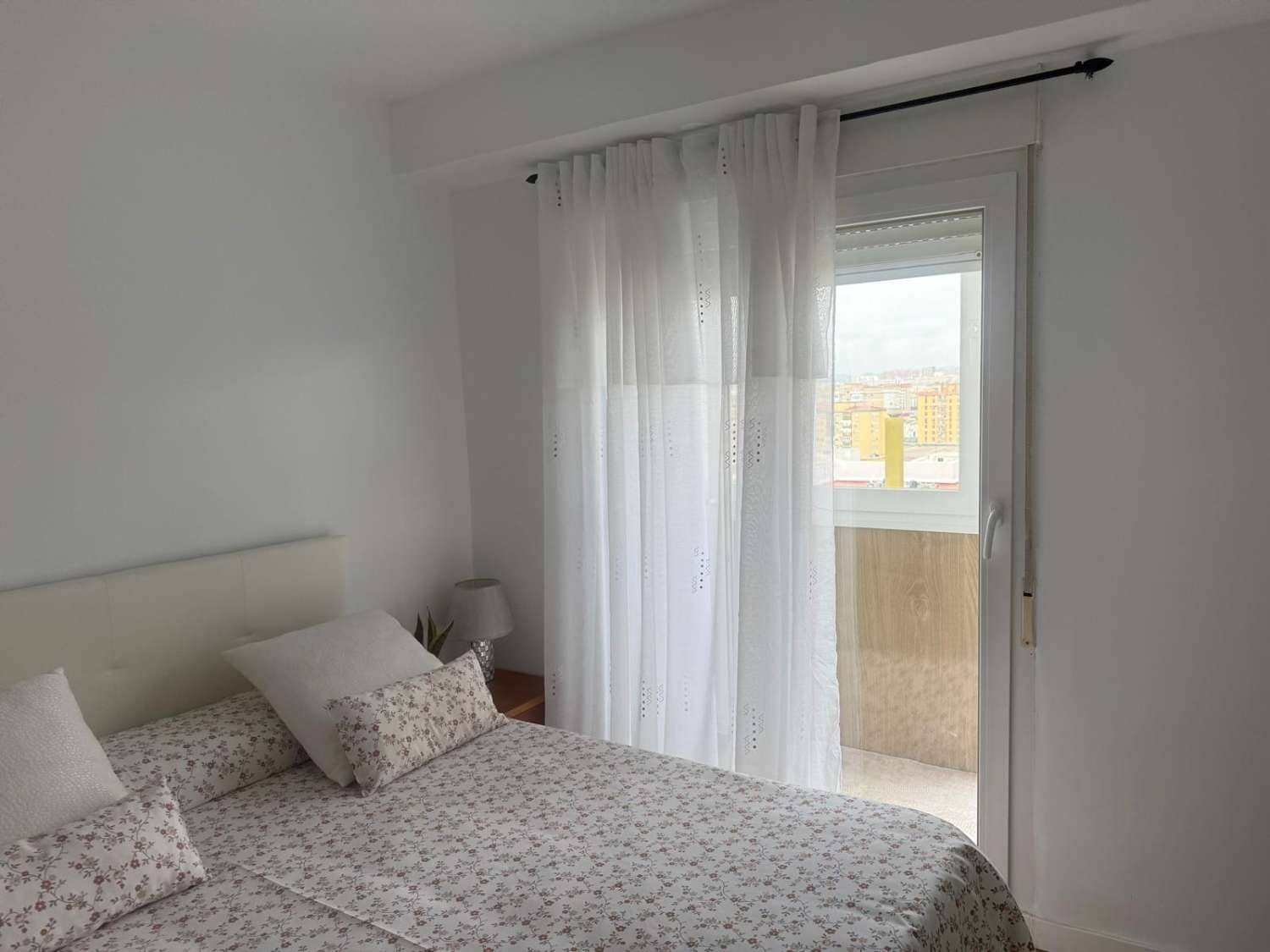 3 soveværelse Lejlighed til salg i Malaga by - € 425.000 (Ref: 9811201)