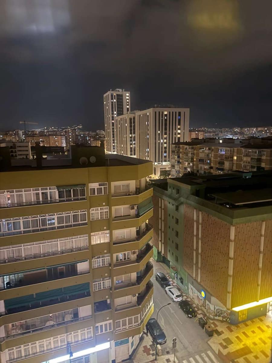 3 soveværelse Lejlighed til salg i Malaga by - € 425.000 (Ref: 9811201)