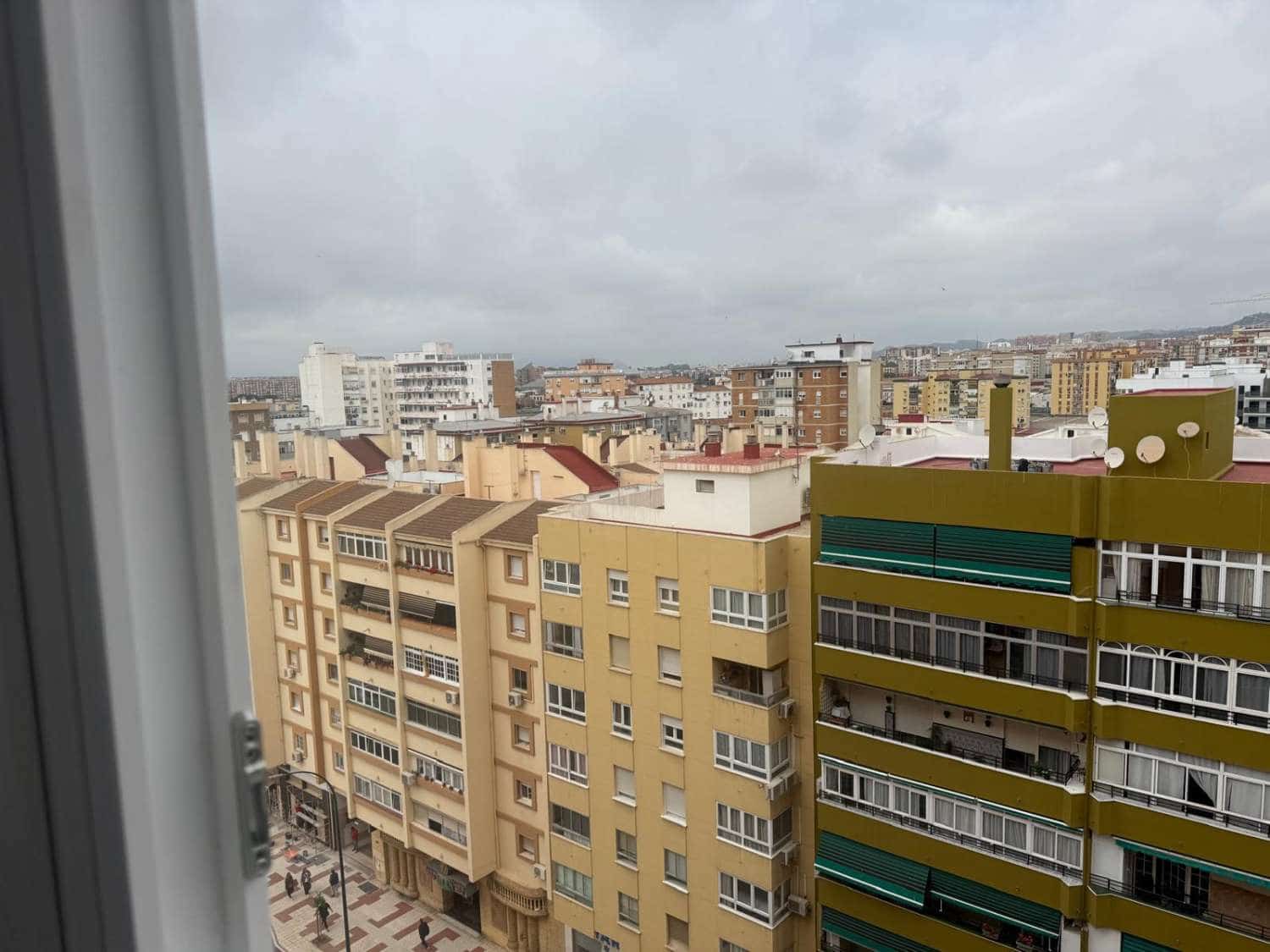 3 soveværelse Lejlighed til salg i Malaga by - € 425.000 (Ref: 9811201)