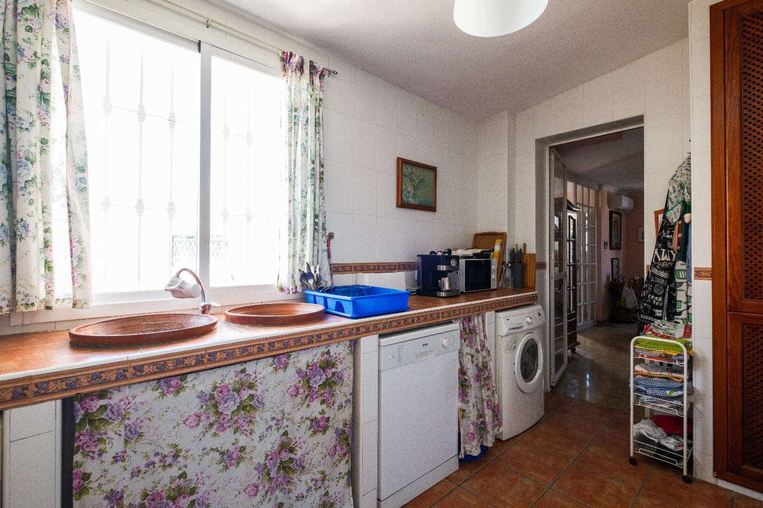 3 chambre Villa/Maison Semi-Mitoyenne à vendre à Alhaurin de la Torre avec piscine - 560 000 € (Ref: 9816968)