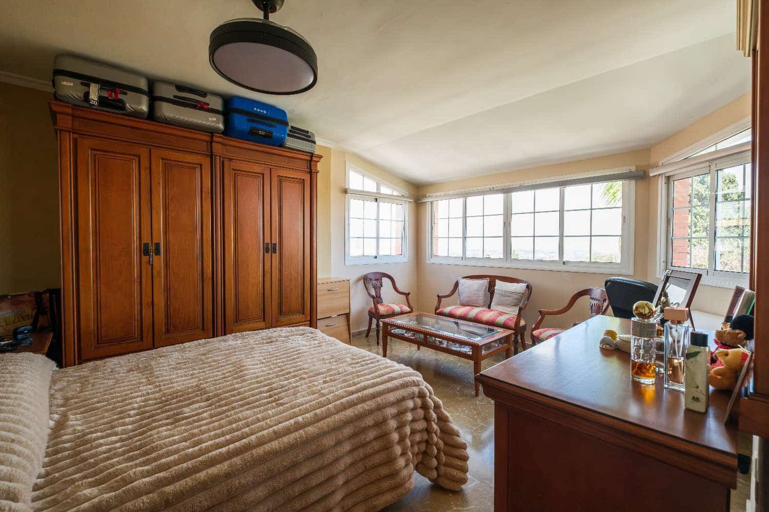 3 chambre Villa/Maison Semi-Mitoyenne à vendre à Alhaurin de la Torre avec piscine - 560 000 € (Ref: 9816968)