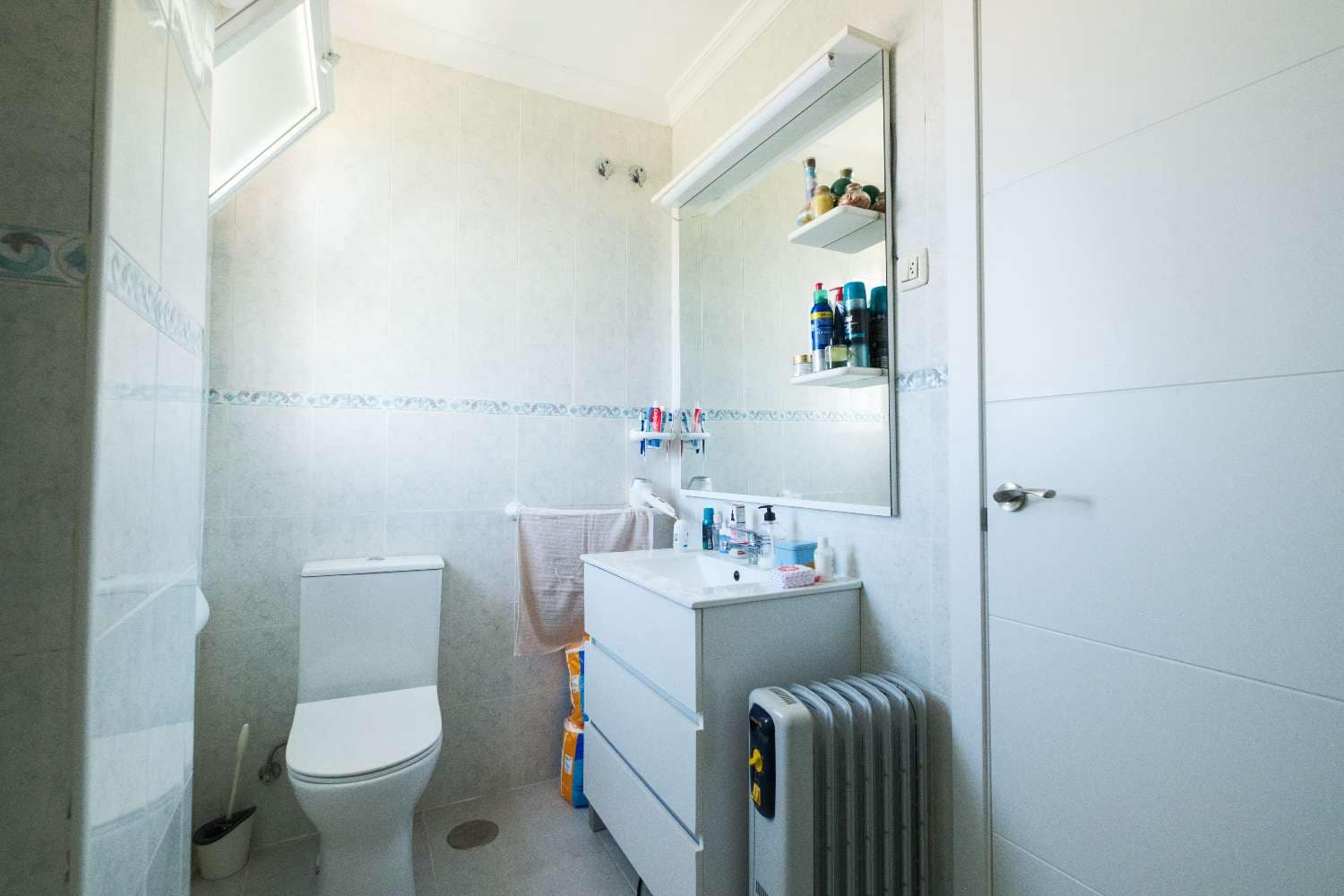 3 chambre Villa/Maison Semi-Mitoyenne à vendre à Alhaurin de la Torre avec piscine - 560 000 € (Ref: 9816968)