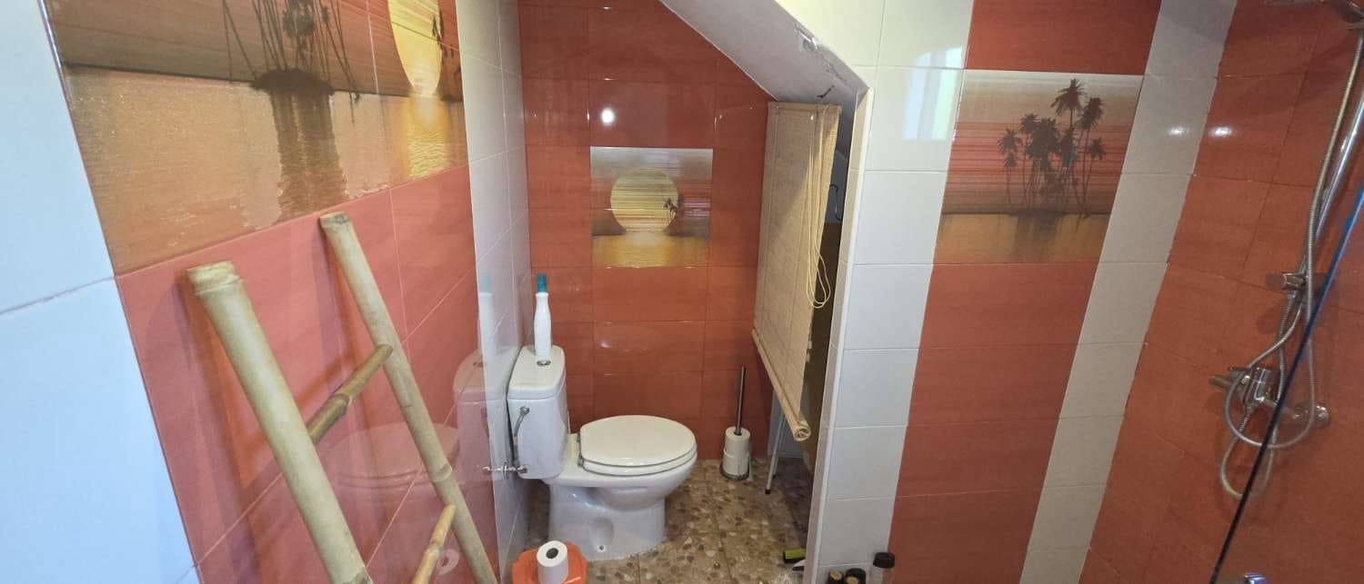 6 quarto Moradia Geminada para venda em Alhaurin de la Torre com piscina - 575 000 € (Ref: 9859041)