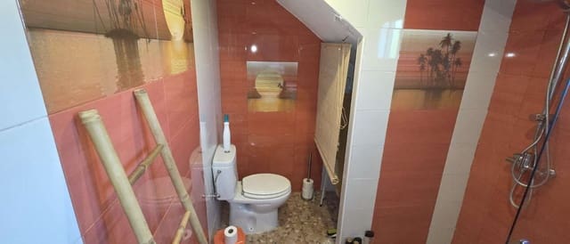 6 quarto Moradia Geminada para venda em Alhaurín de la Torre com piscina - 575 000 € (Ref: 9859041)