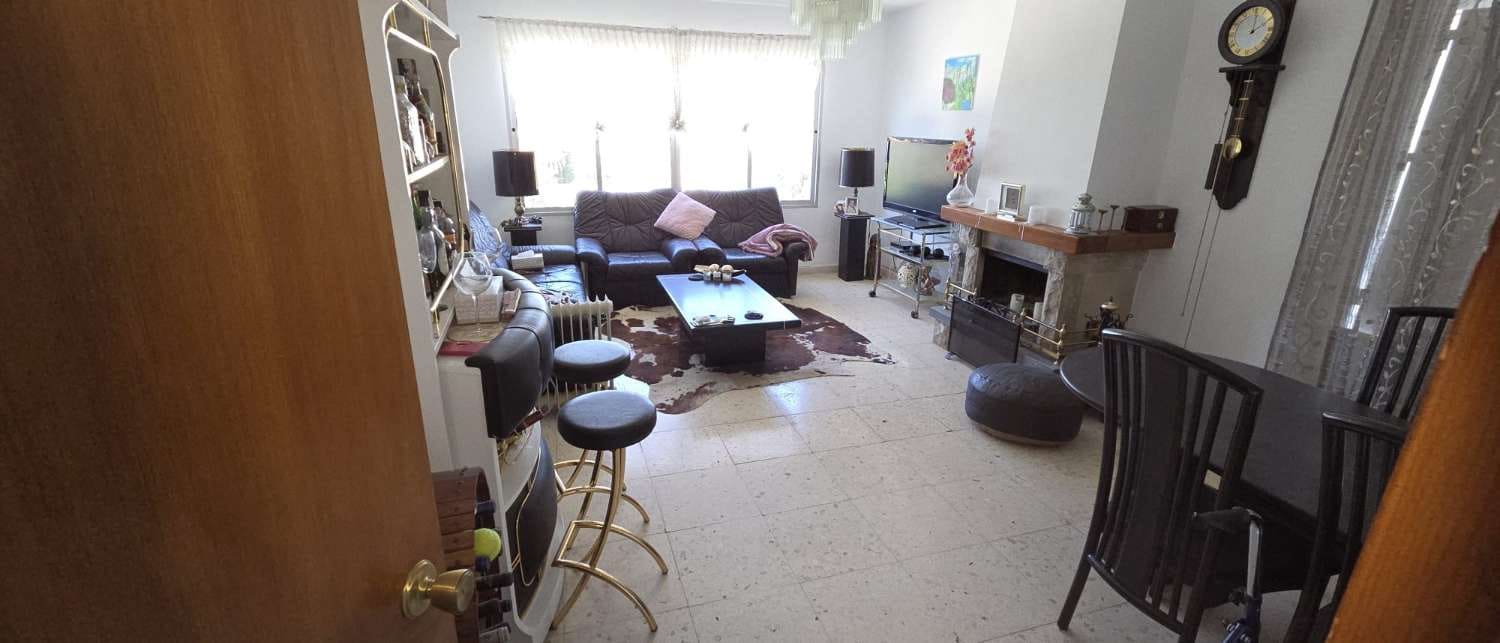 6 quarto Moradia Geminada para venda em Alhaurin de la Torre com piscina - 575 000 € (Ref: 9859041)