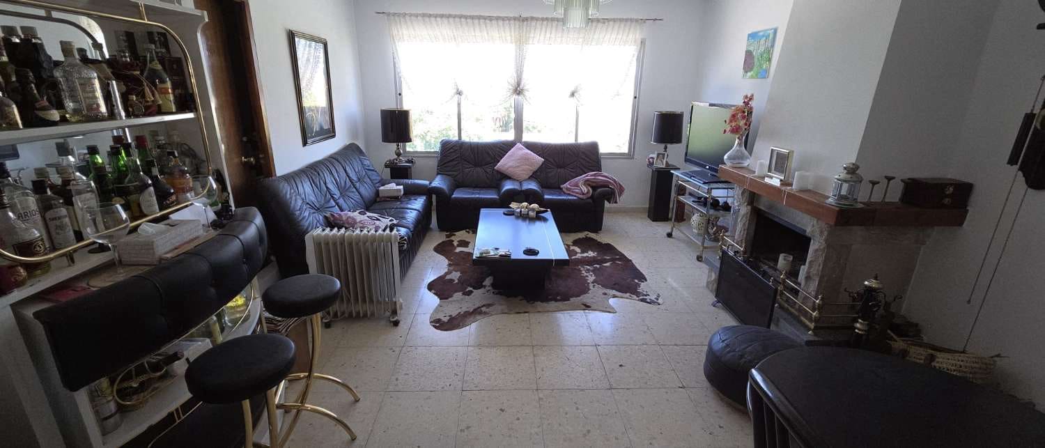 6 quarto Moradia Geminada para venda em Alhaurin de la Torre com piscina - 575 000 € (Ref: 9859041)