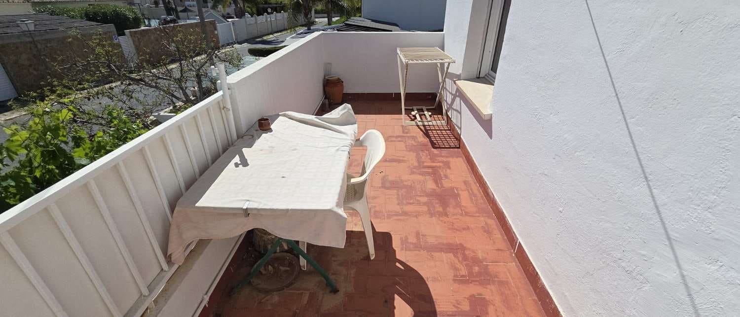 6 quarto Moradia Geminada para venda em Alhaurin de la Torre com piscina - 575 000 € (Ref: 9859041)