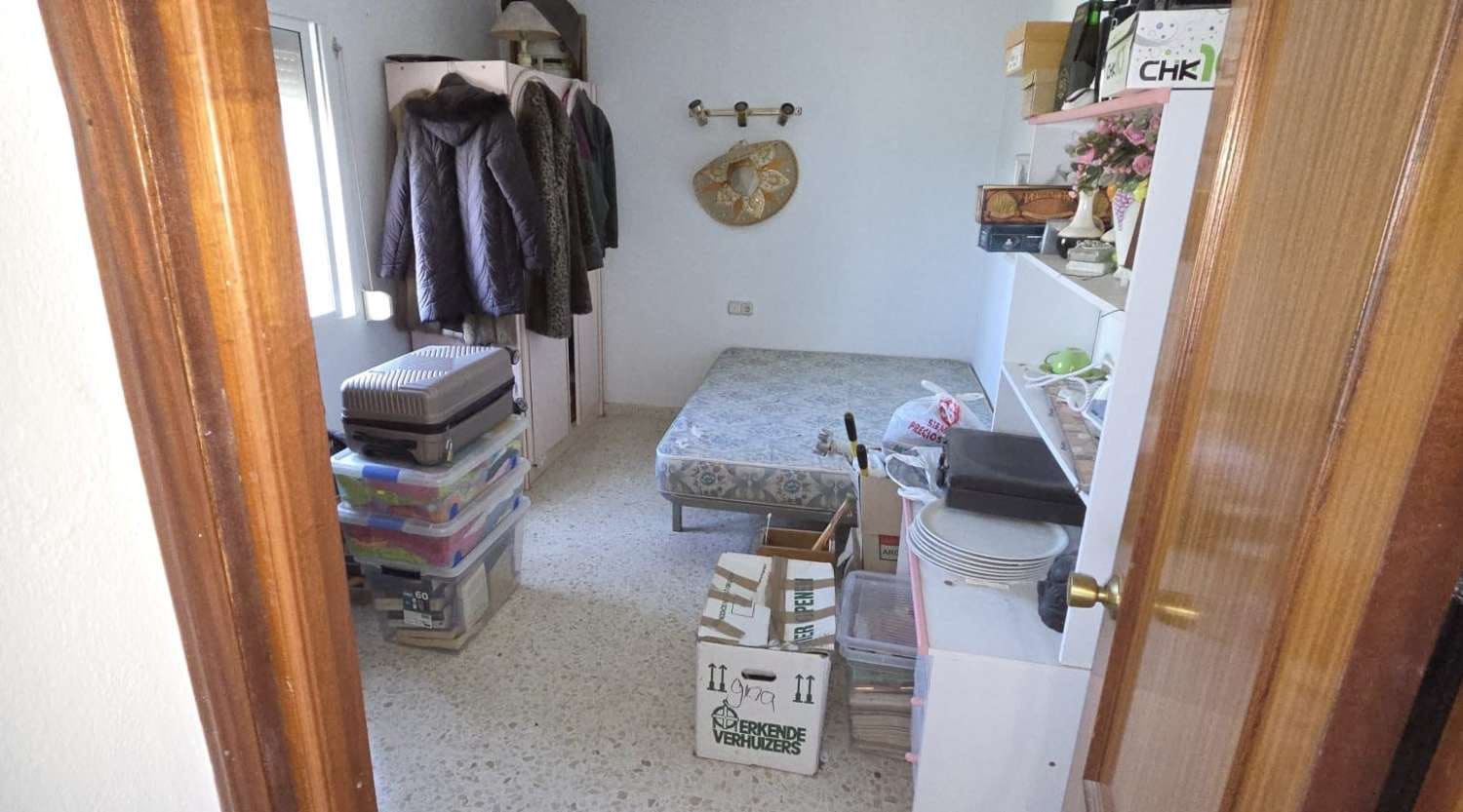 6 quarto Moradia Geminada para venda em Alhaurin de la Torre com piscina - 575 000 € (Ref: 9859041)