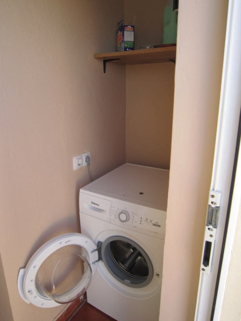 Villa/Maison Semi-Mitoyenne de 3 chambres à louer à Alhaurin de la Torre avec garage - 1 350 € (Ref: 9859042)