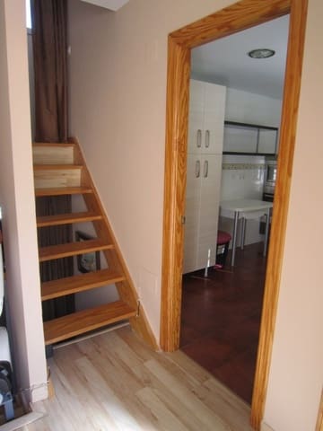 Villa/Maison Semi-Mitoyenne de 3 chambres à louer à Alhaurín de la Torre avec garage - 1 350 € (Ref: 9859042)
