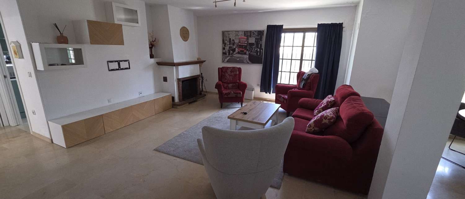 4 bedroom Villa for sale in Coin with pool - € 463,500 (Ref: 9866446)