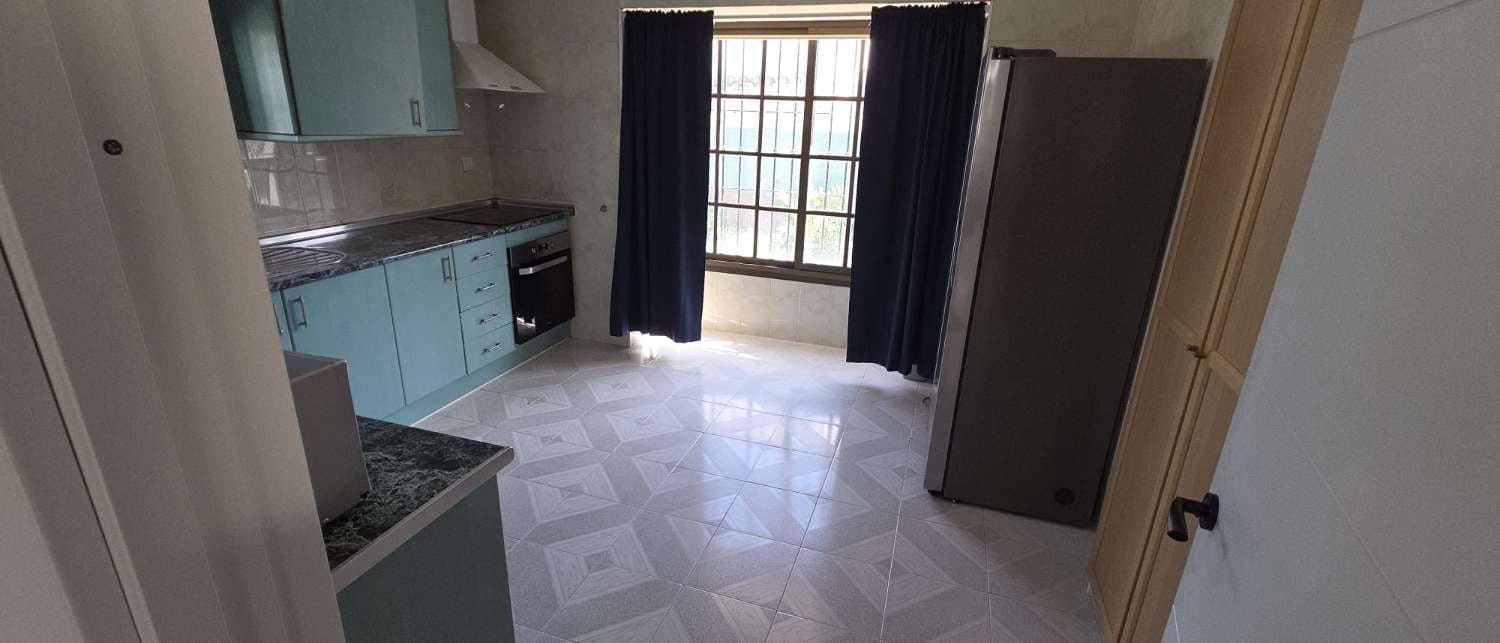 4 bedroom Villa for sale in Coin with pool - € 463,500 (Ref: 9866446)