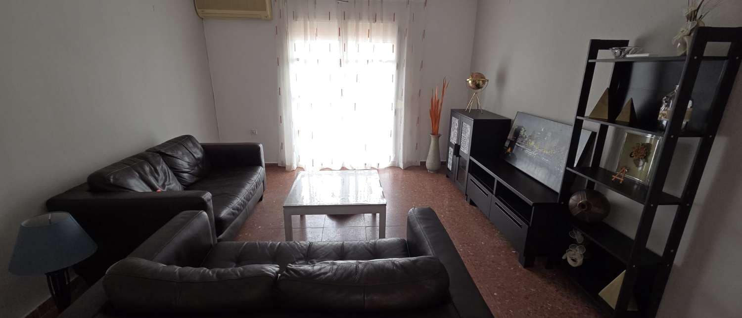 3 makuuhuone Asunto vuokrattavana paikassa Alhaurin de la Torre - 1 050 € (Ref: 9895719)