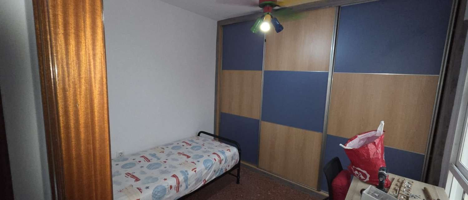3 makuuhuone Asunto vuokrattavana paikassa Alhaurin de la Torre - 1 050 € (Ref: 9895719)