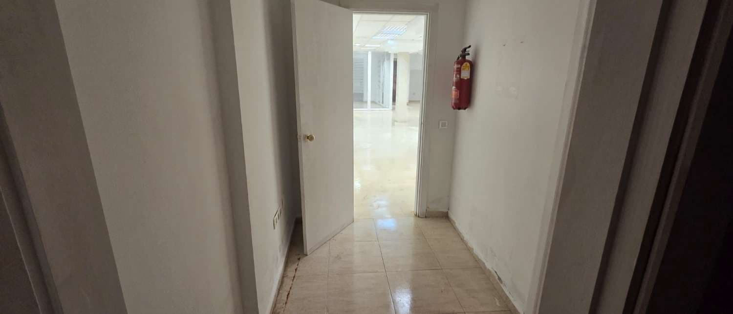 Flat for sale in Pizarra - € 155,000 (Ref: 9926712)