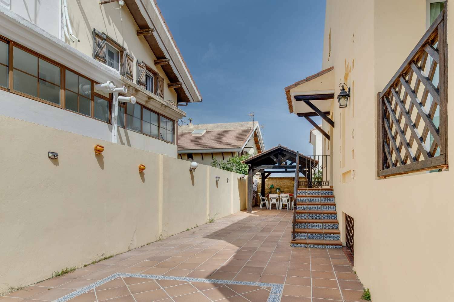 3 sovrum Semi-fristående Villa till salu i Alhaurin de la Torre med pool - 636 300 € (Ref: 9946937)