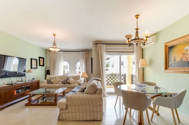 3 sovrum Semi-fristående Villa till salu i Alhaurín de la Torre med pool - 636 300 € (Ref: 9946937)
