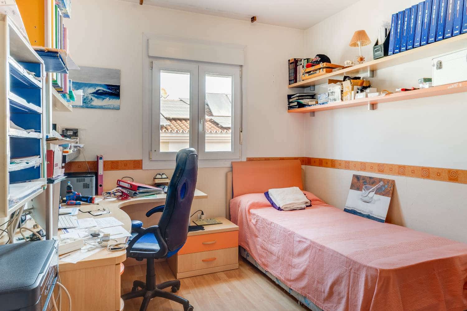3 sovrum Semi-fristående Villa till salu i Alhaurin de la Torre med pool - 636 300 € (Ref: 9946937)
