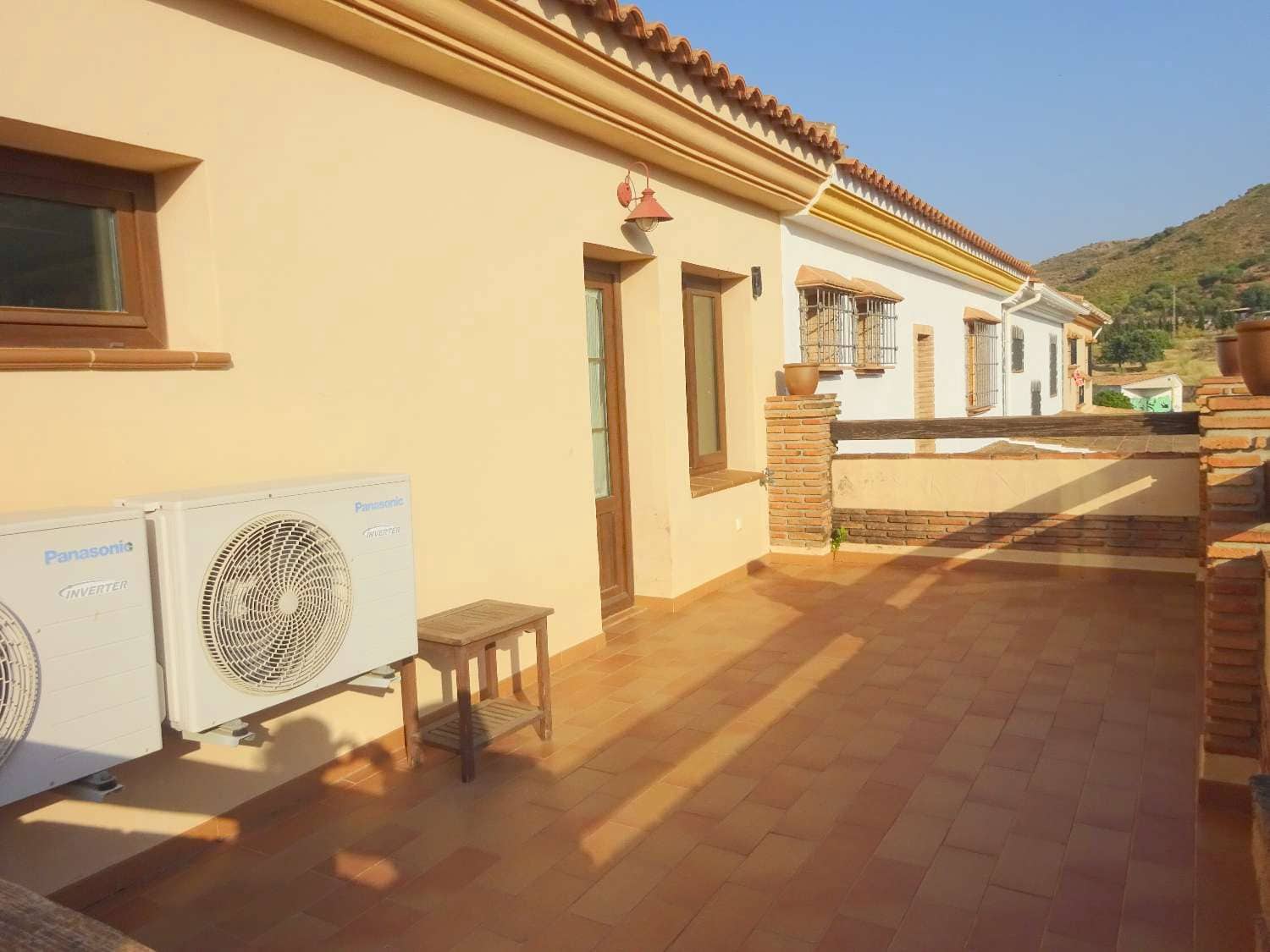 4 soverom Kjedet enebolig til salgs i Alhaurin de la Torre - € 595 000 (Ref: 9998024)