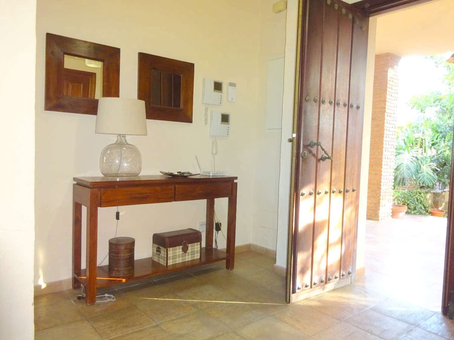 4 soverom Kjedet enebolig til salgs i Alhaurin de la Torre - € 595 000 (Ref: 9998024)