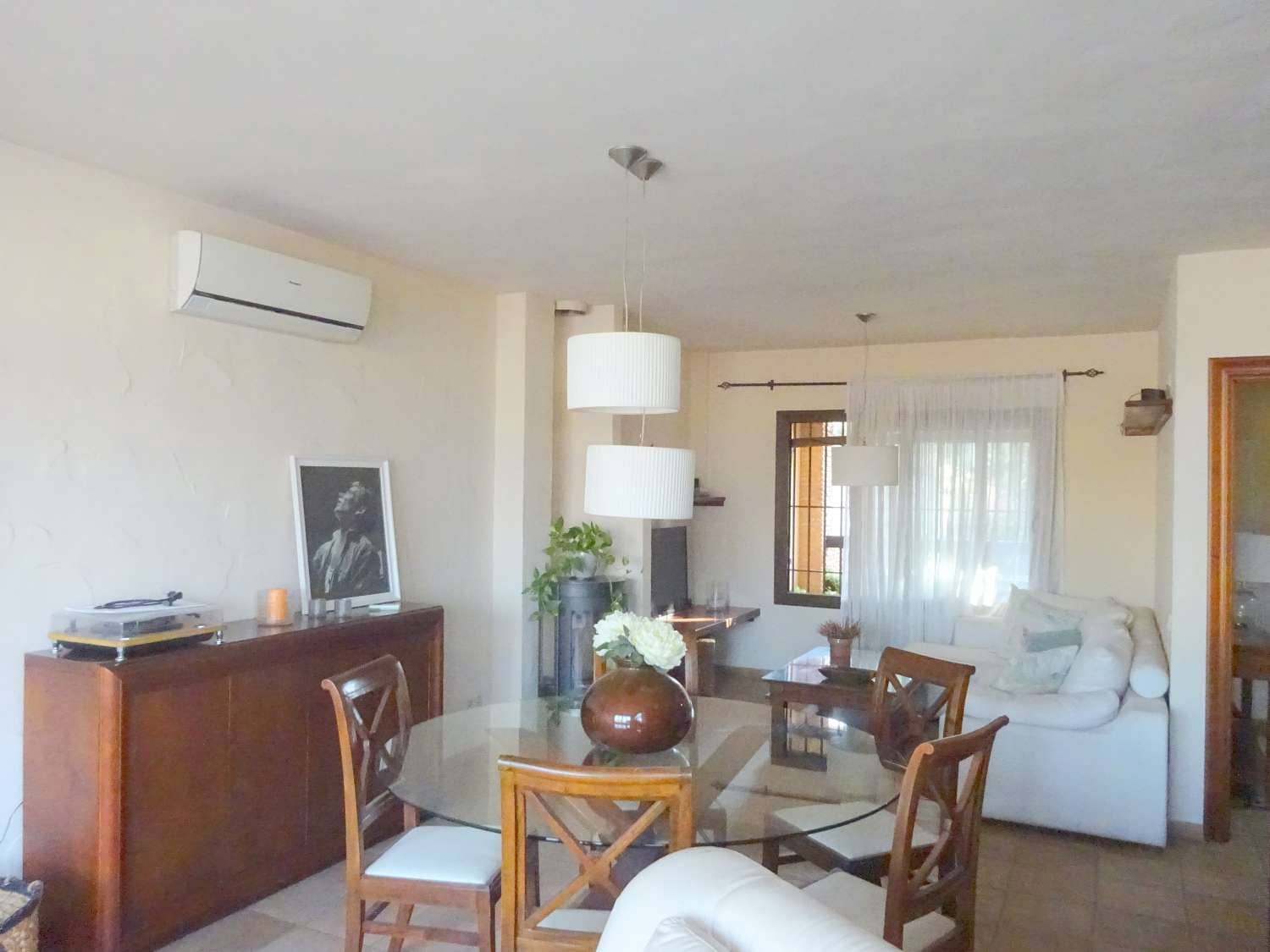 4 soverom Kjedet enebolig til salgs i Alhaurin de la Torre - € 595 000 (Ref: 9998024)