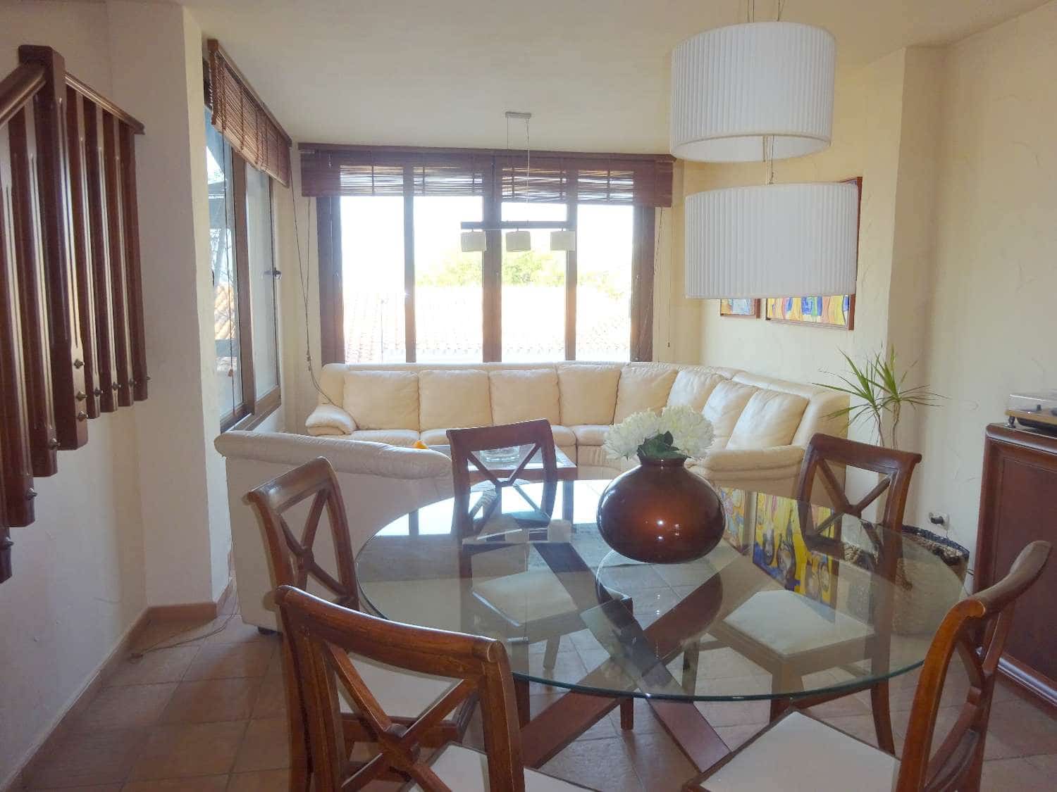 4 soverom Kjedet enebolig til salgs i Alhaurin de la Torre - € 595 000 (Ref: 9998024)