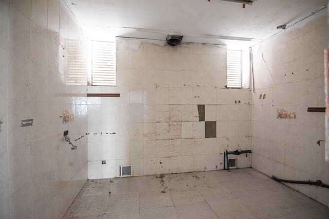 Local Commercial à vendre à Ferrol - 125 000 € (Ref: 10021041)