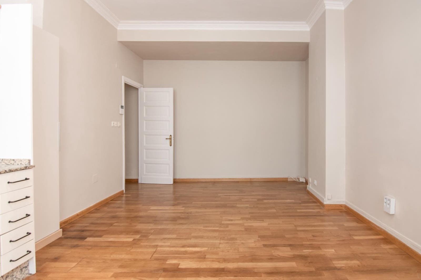 1 makuuhuone Huoneisto vuokrattavana paikassa A Coruna kaupunki - 800 € (Ref: 10033665)