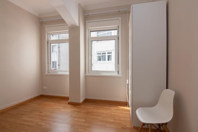 1 soveværelse Lejlighed til leje i A Coruña by - € 800 (Ref: 10033665)