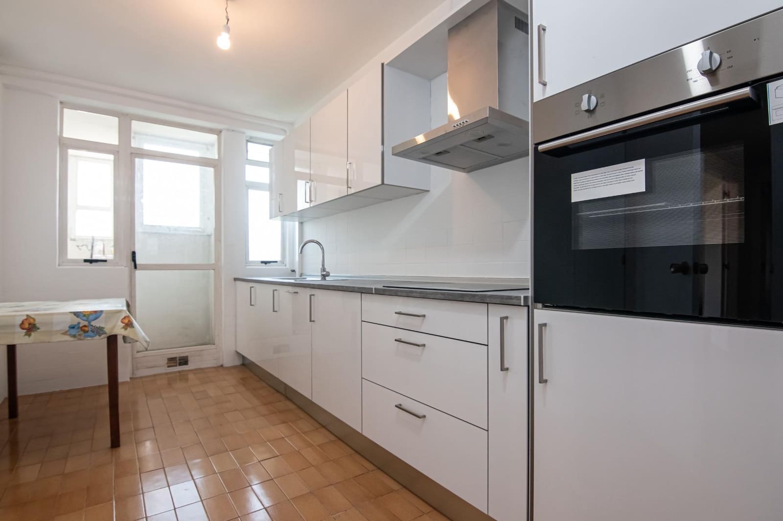 3 bedroom Flat for sale in A Coruna city with garage - € 339,000 (Ref: 10049509)
