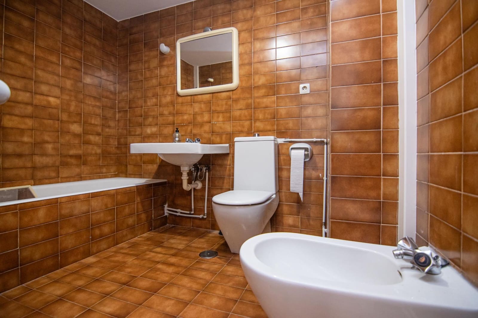 3 bedroom Flat for sale in A Coruna city with garage - € 339,000 (Ref: 10049509)
