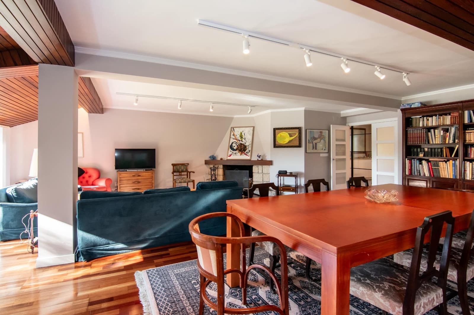 4 makuuhuone Huvila myytävänä paikassa Oleiros mukana uima-altaan - 620 000 € (Ref: 10049510)