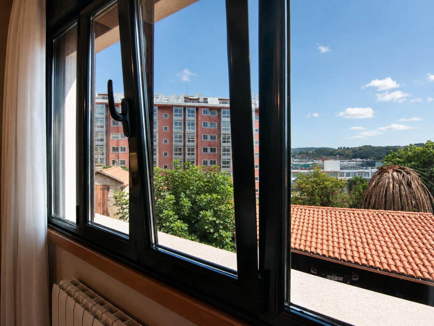 5 makuuhuone Huvila myytävänä paikassa A Coruna kaupunki - 570 000 € (Ref: 10049511)