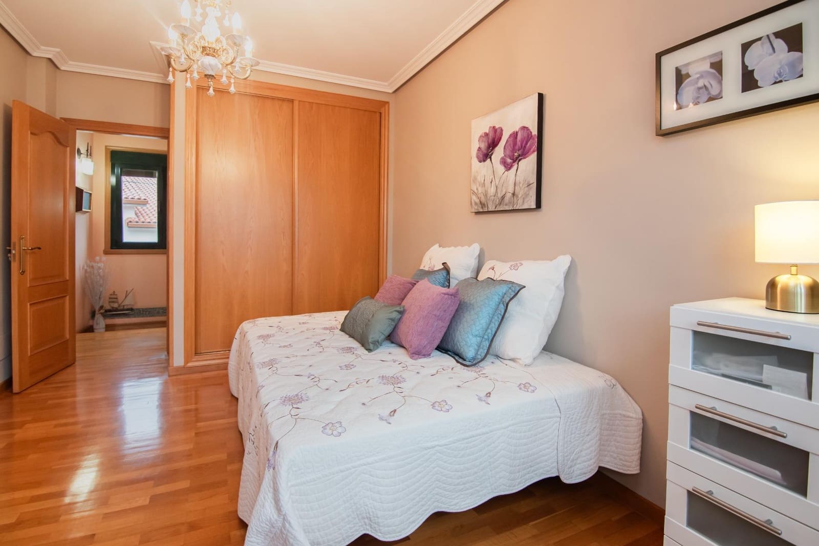 5 makuuhuone Huvila myytävänä paikassa A Coruna kaupunki - 570 000 € (Ref: 10049511)