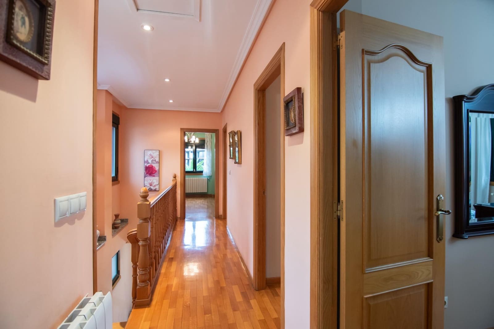 5 makuuhuone Huvila myytävänä paikassa A Coruna kaupunki - 570 000 € (Ref: 10049511)
