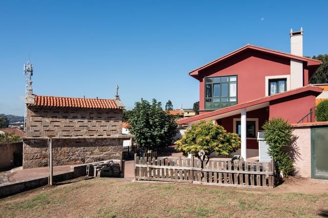 5 makuuhuone Huvila myytävänä paikassa A Coruña kaupunki - 570 000 € (Ref: 10049511)