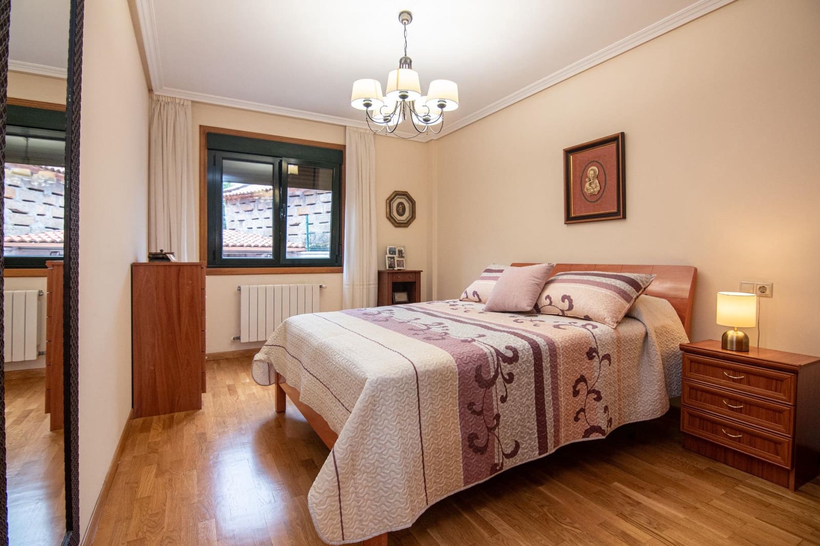 5 makuuhuone Huvila myytävänä paikassa A Coruna kaupunki - 570 000 € (Ref: 10049511)