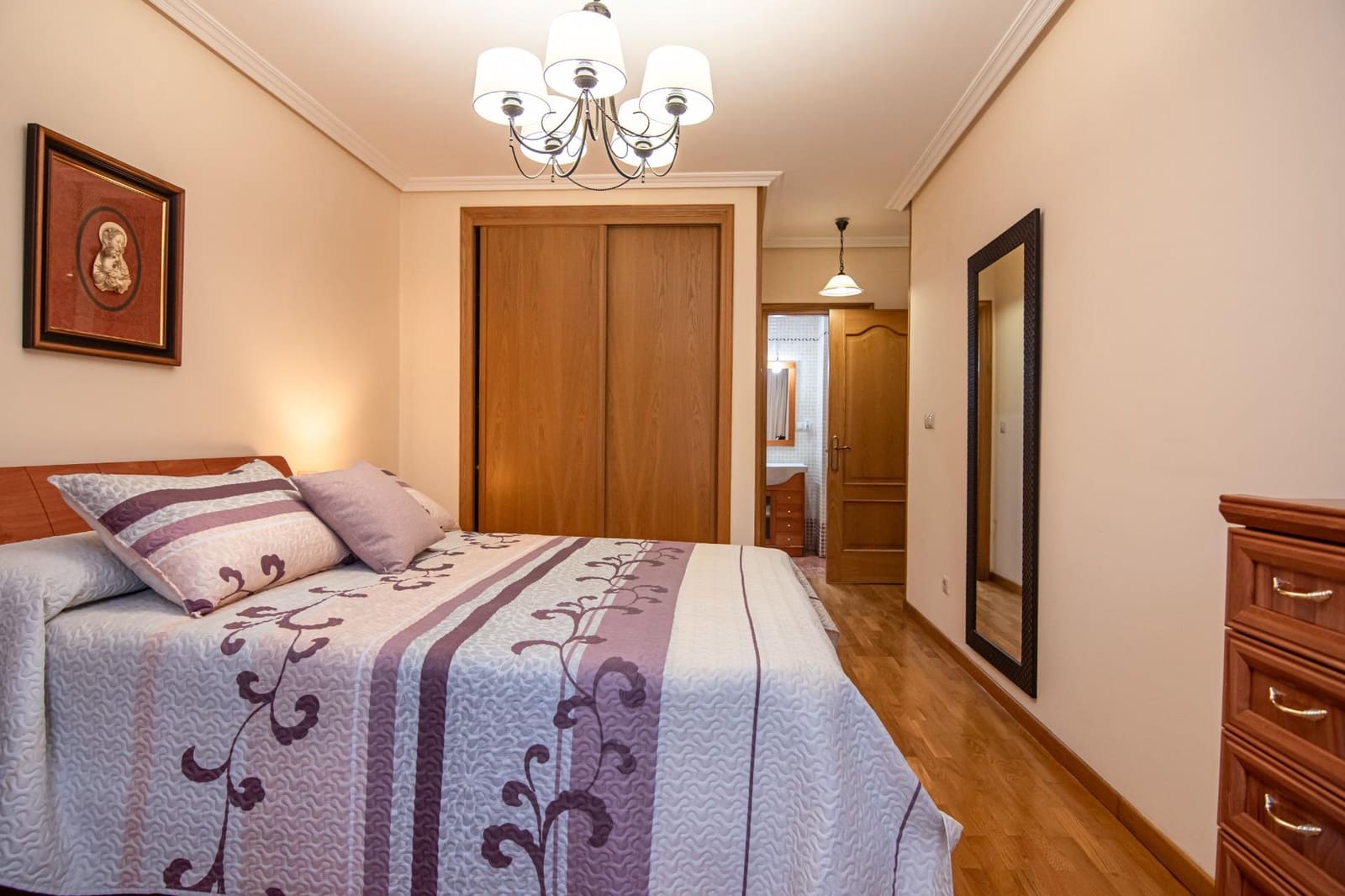 5 makuuhuone Huvila myytävänä paikassa A Coruna kaupunki - 570 000 € (Ref: 10049511)