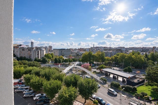 3 slaapkamer Flat te koop in A Coruña stad - € 360.000 (Ref: 10094860)