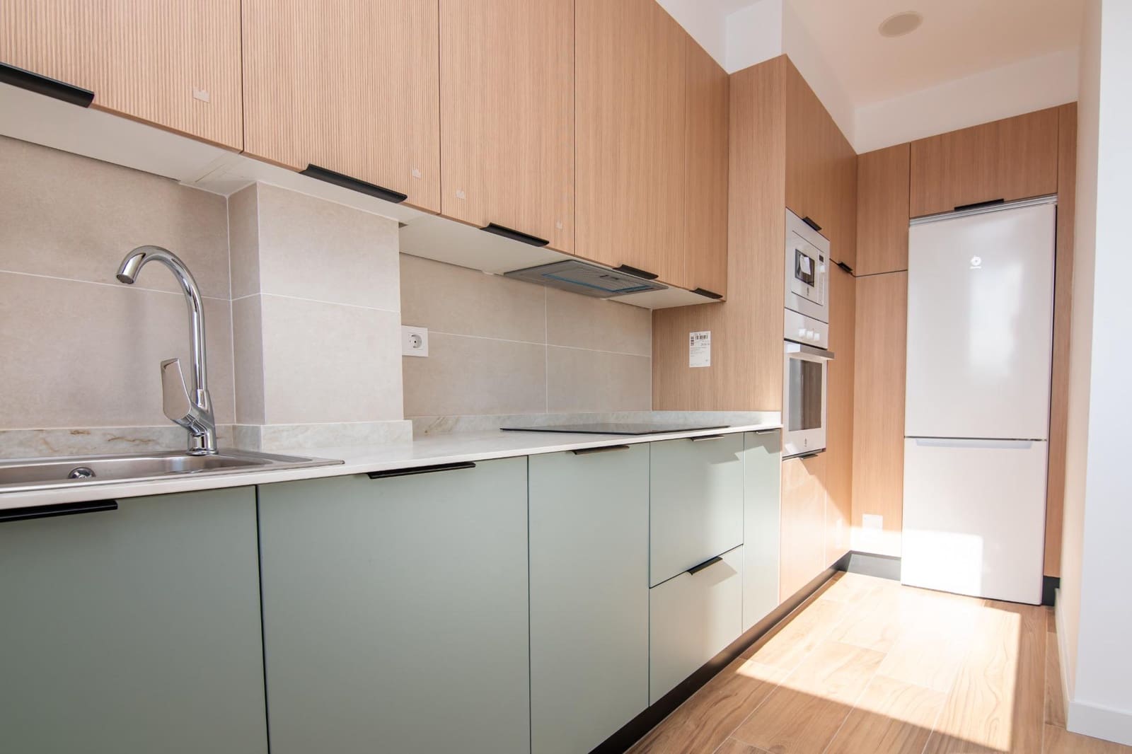 3 slaapkamer Flat te koop in A Coruna stad - € 360.000 (Ref: 10094860)