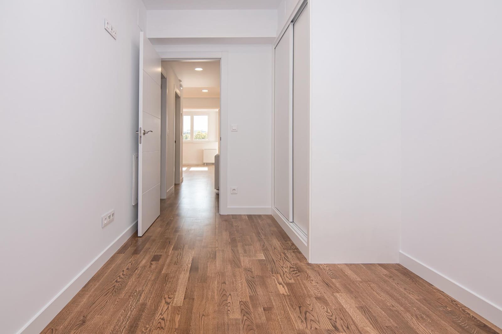 3 slaapkamer Flat te koop in A Coruna stad - € 360.000 (Ref: 10094860)