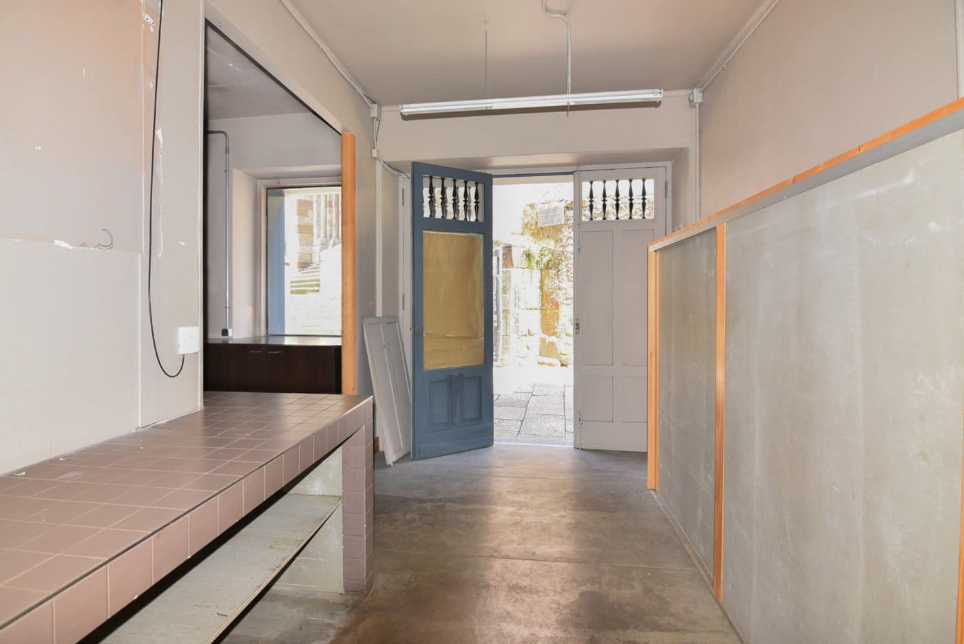 Commercial for rent in A Coruna city - € 650 (Ref: 10102522)
