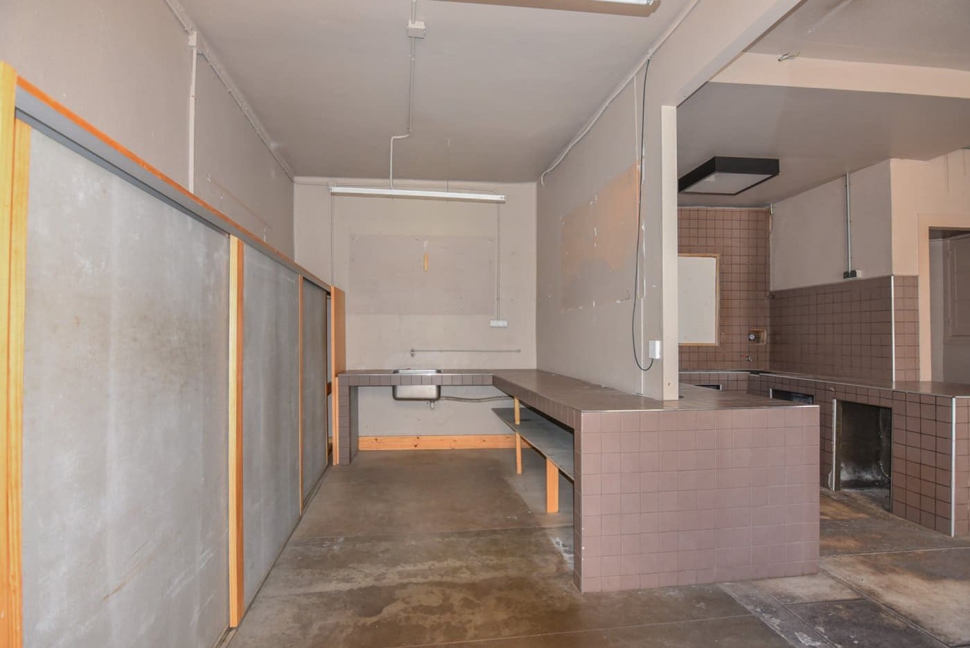 Commercial for rent in A Coruna city - € 650 (Ref: 10102522)