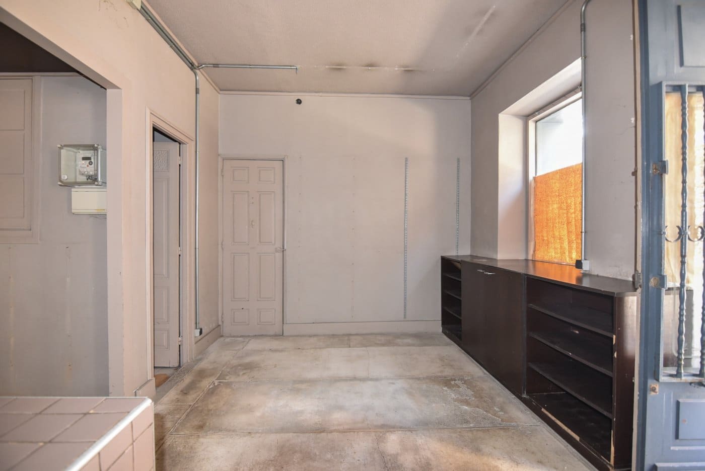 Commercial for rent in A Coruna city - € 650 (Ref: 10102522)